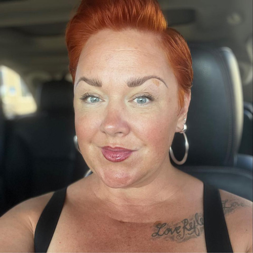 Lindsay is a client of April's